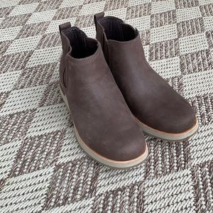 Merrell Women's Roam Chelsea Boot Size 5.5